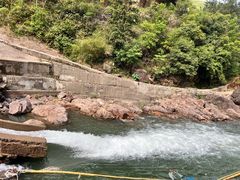 -安吉龙王山峡谷漂流