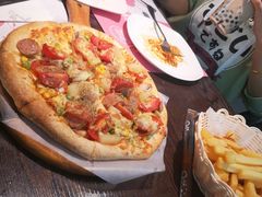 -酷公社·榴莲披萨(太原街店)