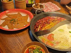 -萍姐火锅·公路夜市(武汉首店)