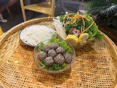 -云荷里·蒸汽石锅鱼·云南菜(中发百旺店)