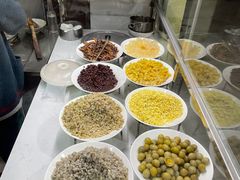 自助取餐区-南洋甜汤鸭母捻