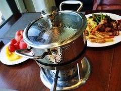 -南郊宾馆·风味自助餐厅·山东十六地市特色菜