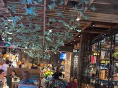 -领鲜活海鲜榴莲自助火锅(东门店)