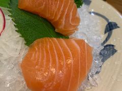 三文鱼腩-尺山寸水日料(马桥满天星店)