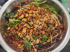 -周良天山牛杂城(天山路总店)