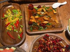 -隔壁老王·家常云南菜(皇冠店)