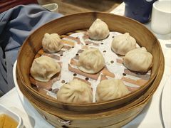 蟹粉小笼-光明邨大酒家(淮海路店)