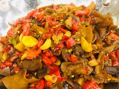 -堂瓦里·33年传统赣菜(第一街区店)