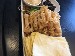 -松月湖大酒店