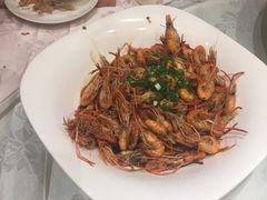 -品悦酒店(三林古镇店)