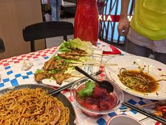 -去吃龙虾|鲜活小海鲜·鲜货烧烤(红林世界城店)