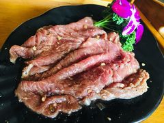 -唯成•韩国炭火烤肉 유성고기