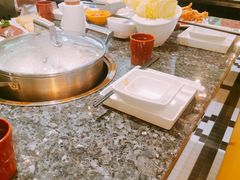 -一席地·本地鸡窝·杭帮鸡火锅(萧山银隆百货店)