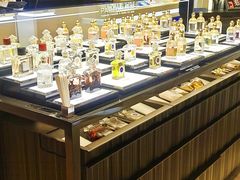 -燕莎友谊商城(金源店)