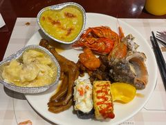 -荣誉国际酒店-云顶旋转餐厅