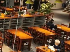 -上海市虹口区图书馆(曲阳分馆)