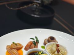 -翕间食·精致淮扬菜(江苏大剧院店)
