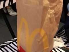 -麦当劳(欢乐谷店)