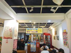 -丽虹云南过桥米线(兴工街店)