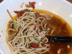 -重庆小面·抄手(解放碑好吃街店)