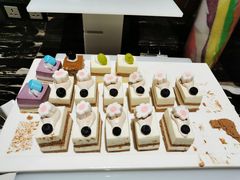 -三英温泉度假酒店-自助餐厅
