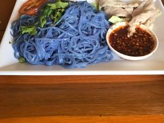 -蝶豆花蓝面条