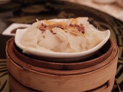 -伯爵名宴