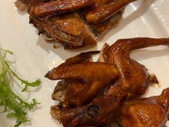 古法烧乳鸽-惠食佳(滨江大公馆店)
