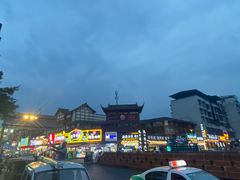 -张公桥美食街