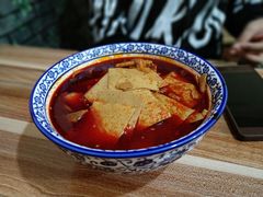 -老字号杨坡红油米线腊汁肉夹馍(东四道巷店)