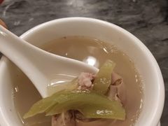 咸菜胡椒炖猪肚汤-陈勤记