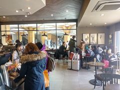 等位区-星巴克(舟山蜈蚣峙店)