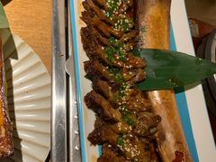 -蜜桃餐厅·伴山(湖滨商业街店)