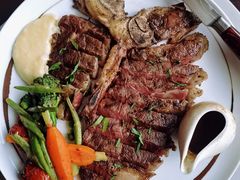 安格斯T骨牛排-普朗姆生蚝牛排馆 The Plump Oyster(成都摩方购物中心店)