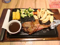 -必胜客(WOW梧州旺城店)