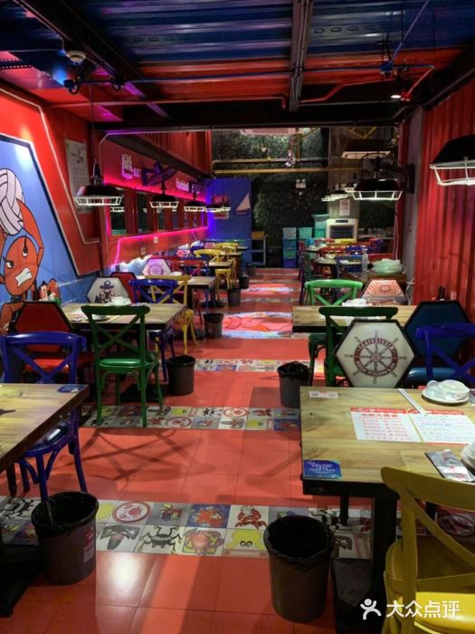 老城区炭火蛙锅(永业购物中心店)大堂图片