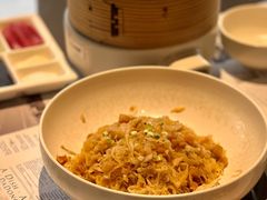 油渣炒酸菜-小大董·烤鸭(观景餐厅·南京西路店)