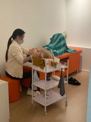 -舒欣头疗·俏丝谧语 白发脱发专业护理 