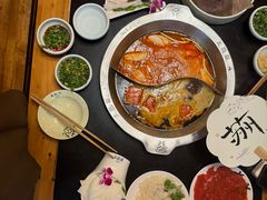 -大龙辣火锅·龙虾·烧烤(湖滨新天地店)
