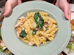 -JINNS锦时 steak&pizza(浸信会礼拜堂旧址店)