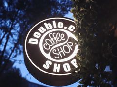 -Double cafe