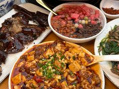 -大众跷脚牛肉馆·非遗传承单位(峨眉山店)