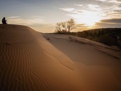 -亿利库布其七星湖沙漠生态旅游区