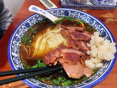 香菇牛肉面-伟记奥面馆(养育巷店)
