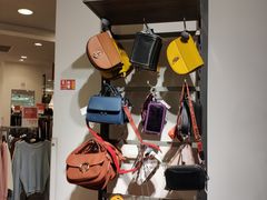 -C&A(西市城购物中心店)