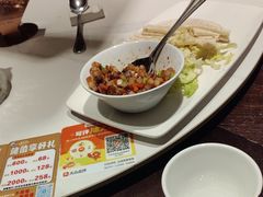 -清真·卡德尔大叔新疆主题餐厅(龙汇路店)