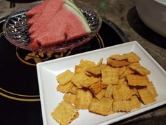 -三人行骨头王火锅(长寿店)