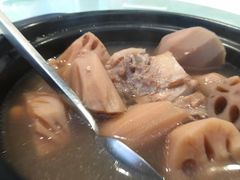 -五稻厨房粤西菜(新闻店)