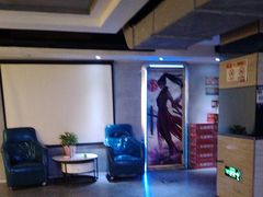 -金山网咖(汇嘉时代店)