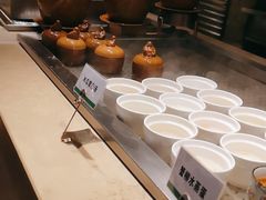 自助调料区-亚马逊环球美食百汇(新城吾悦广场店)